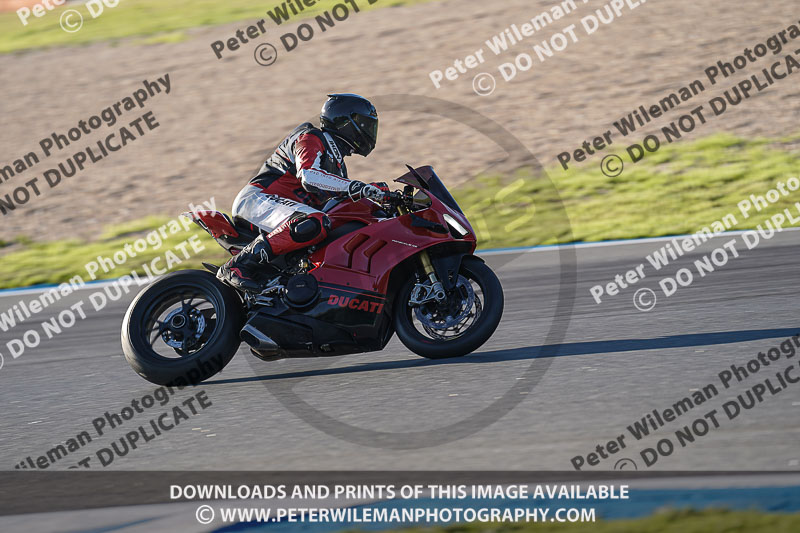 estoril;event digital images;motorbikes;no limits;peter wileman photography;portugal;trackday;trackday digital images